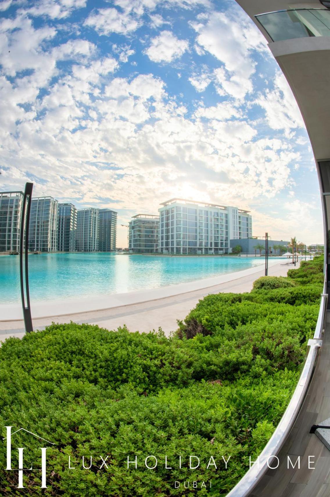 Lux The District One Lagoon View